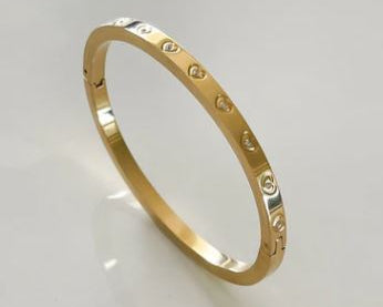 Gold Heart Cuff - The Kemble Shop