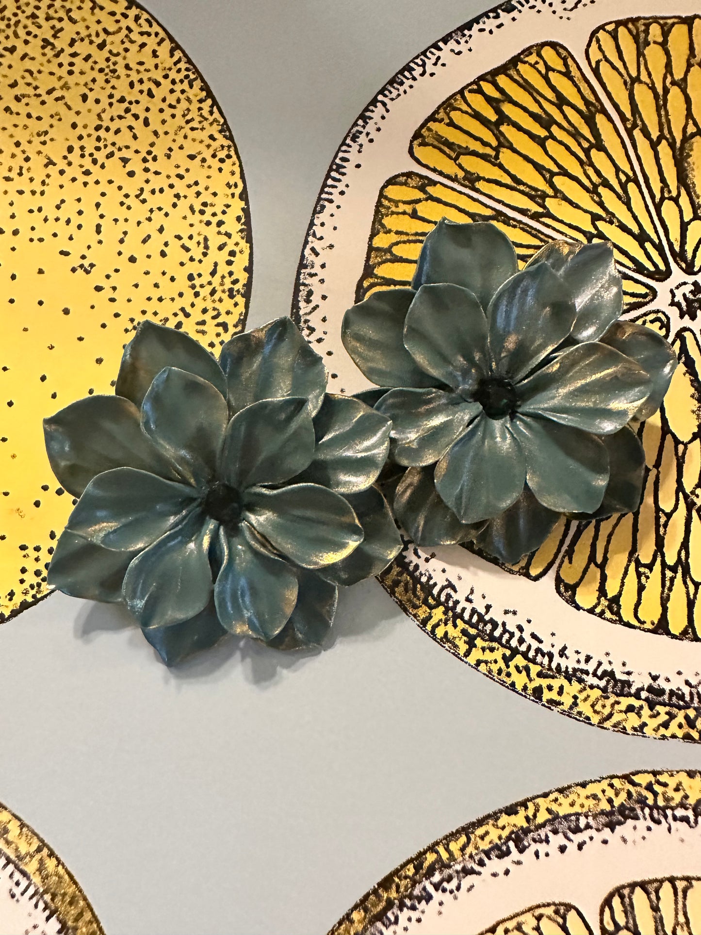 Vintage Green Daisy Earring w/Diamond - The Kemble Shop