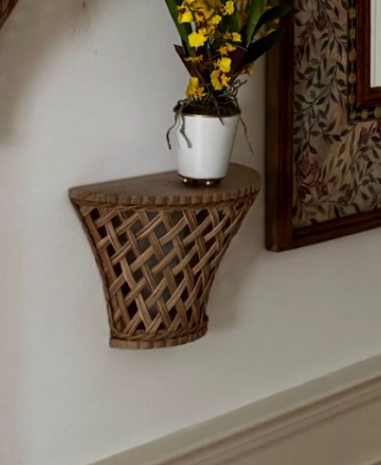 Trellis Rattan Wall Bracket - The Kemble Shop