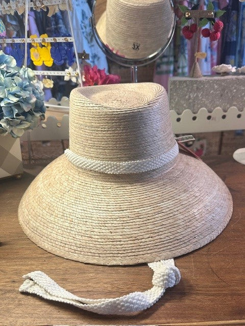 Wildflower Hat | White Texture Ribbon | Sarah Bray Bermuda - The Kemble Shop