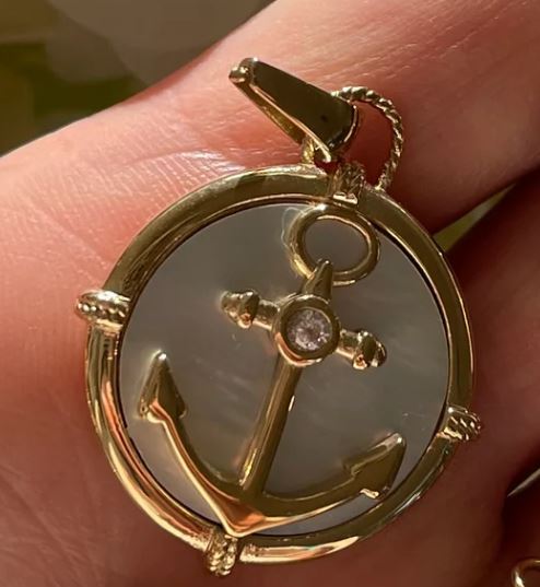Anchor Charm Medallion - Idalia - The Kemble Shop