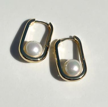 Idalia - Kai Pearl Paperclip Earrings - The Kemble Shop