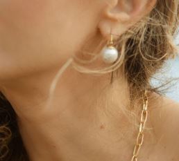Idalia - Kai Chunky Pearl Earrings - The Kemble Shop