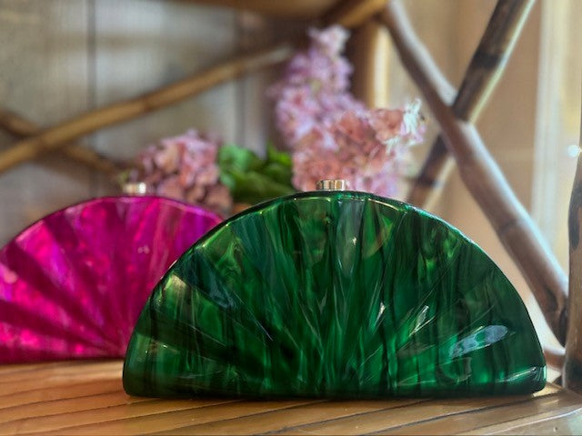 Acrylic Scallop Clutch | Kelly Green - The Kemble Shop