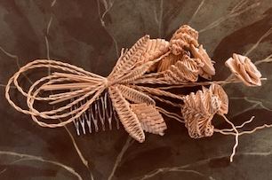 Handmade Wild Straw Flower Combs - The Kemble Shop
