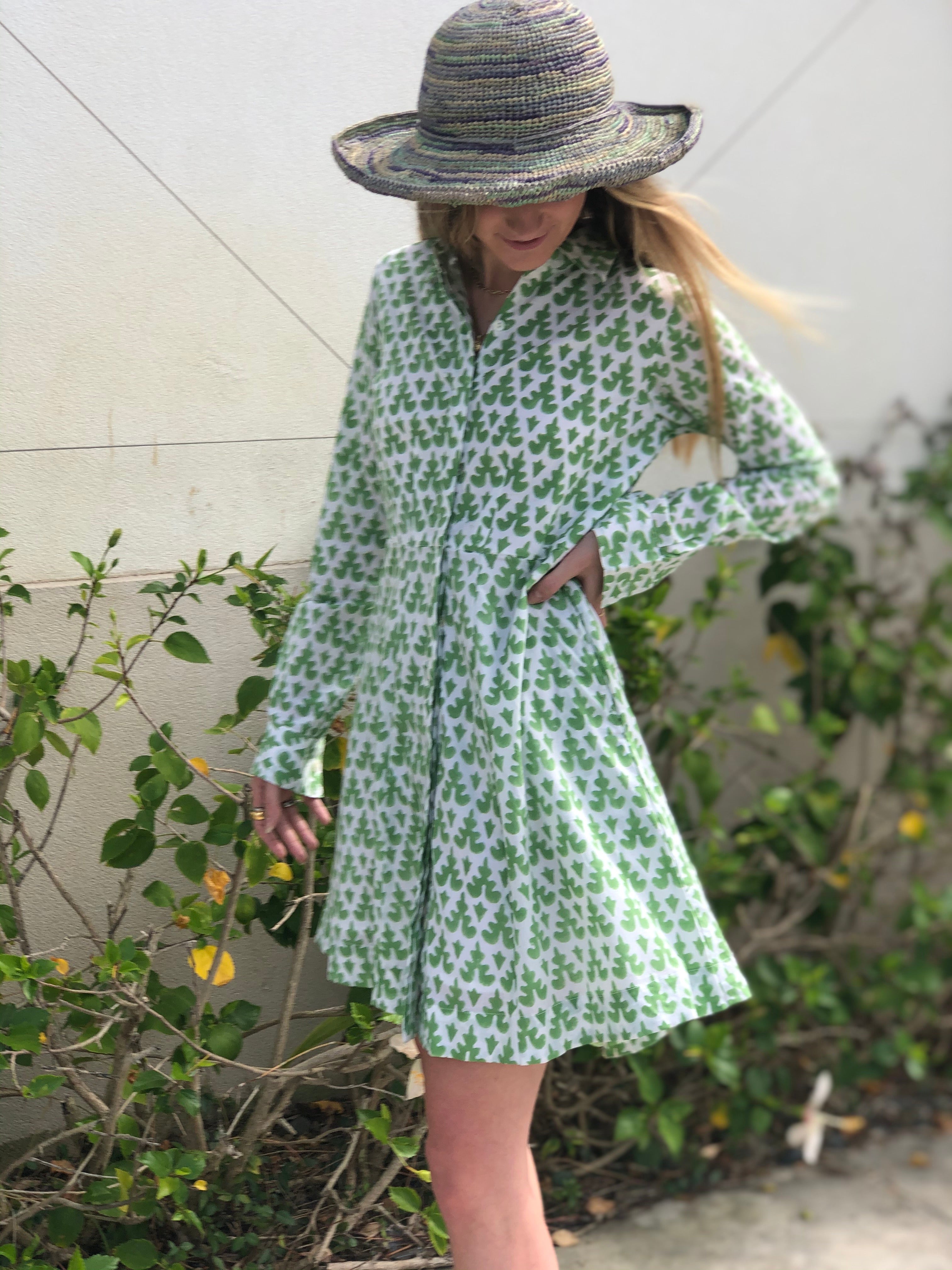 ANDI BAGUS☆Sea Queen Mini Dress カバーアップ ミニドレス Andy/アンディ】セットアップ ワンカラー ジップデザイン ボタン