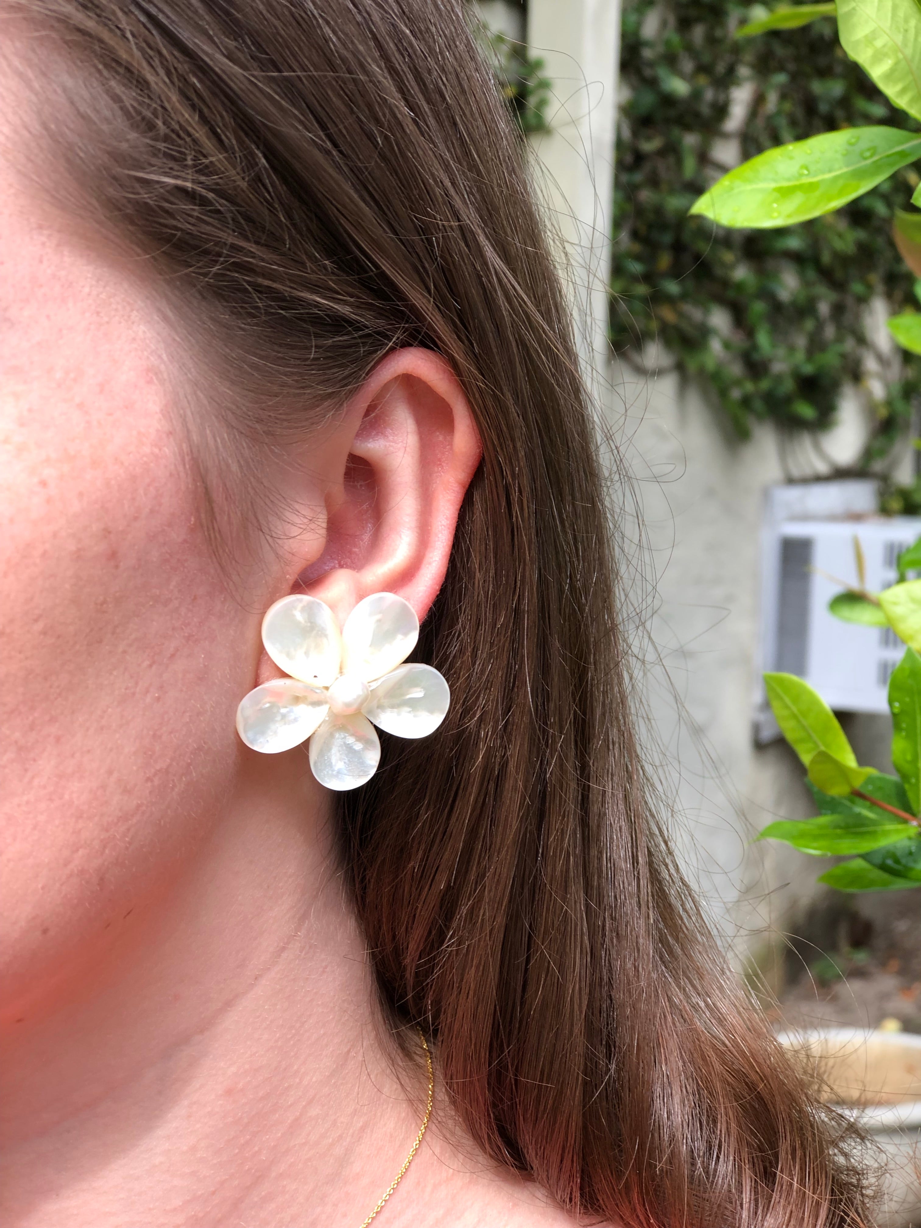 Polly petal earrings deals