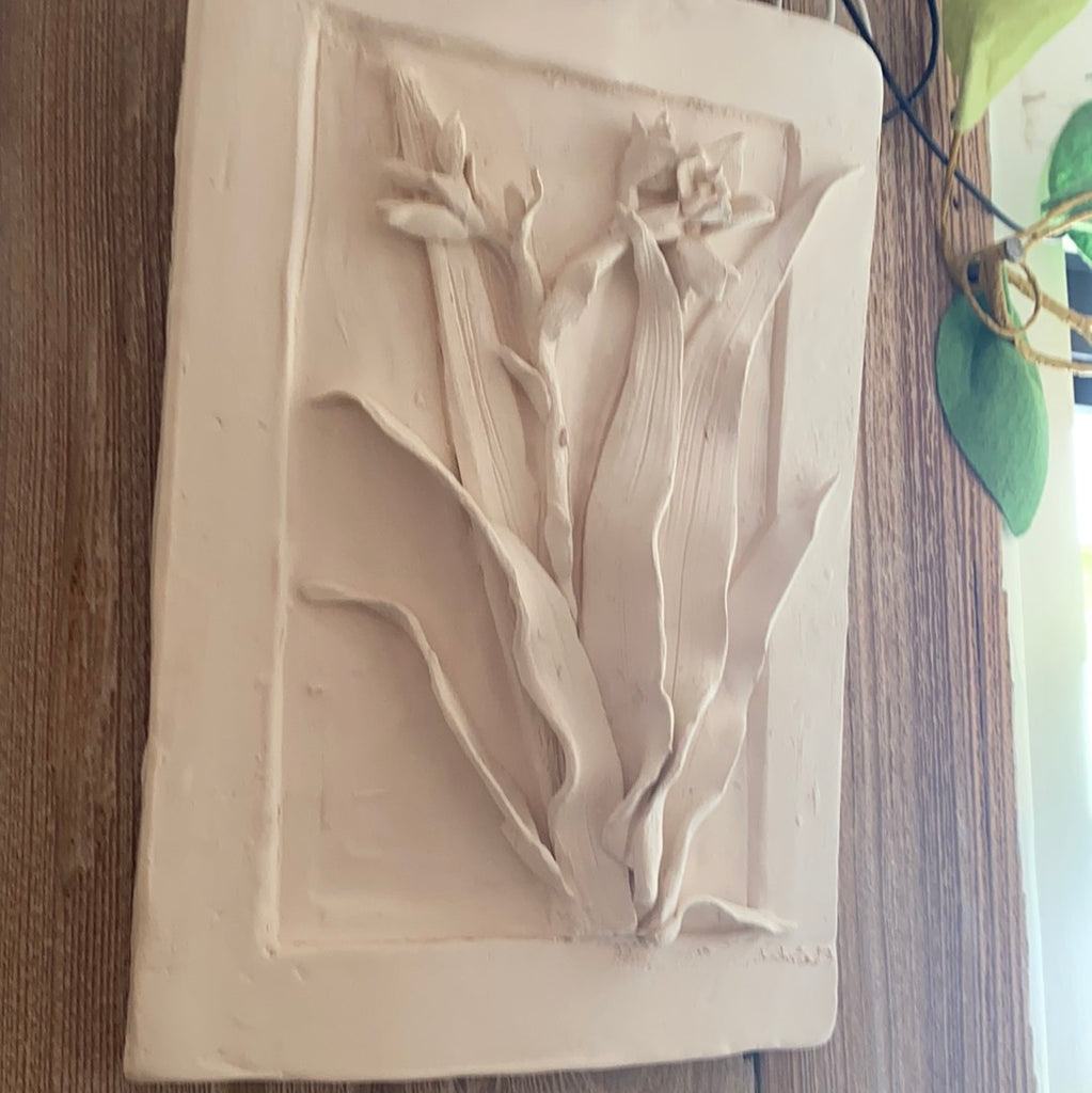 Small Floral Ceramic Wall Plaques - The Kemble Shop