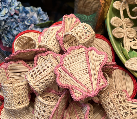 Pink Shell Napkin Holders (6) - The Kemble Shop